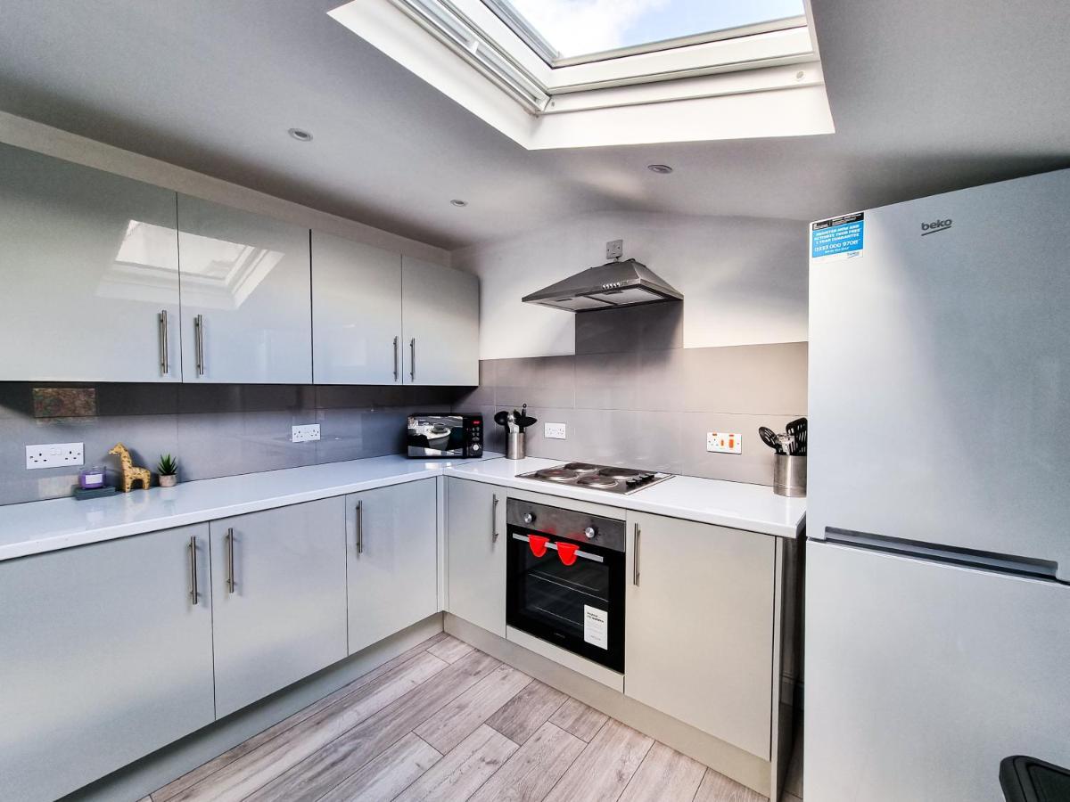 Newly Refurbished Flat In Central Cheltenham With Parking Luaran gambar